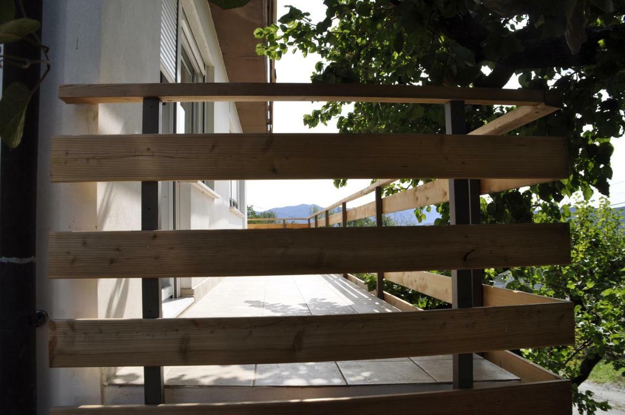 Apartma Bajci Ajdovscina Ngoại thất bức ảnh
